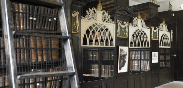 There are three elegant wired alcoves at the end of the Second Gallery